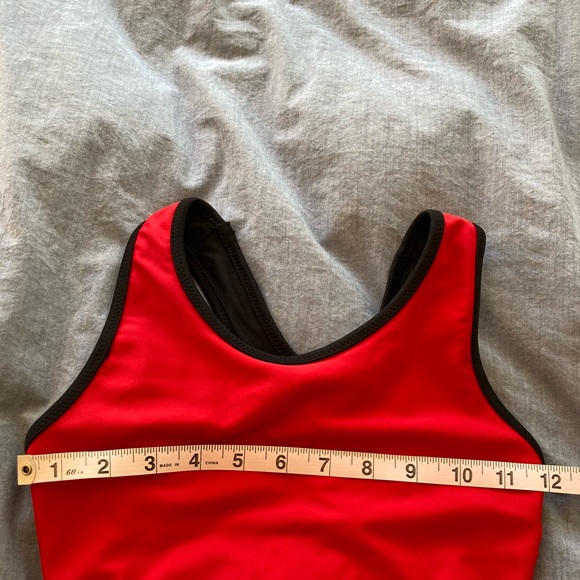 **SOLD** Reversible red/black TYR swimsuit - Picture 6 of 11